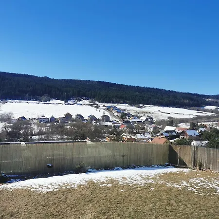Apartmanovy Dom Lucna *