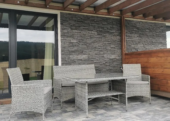 2 V Dome Lucna 아파트