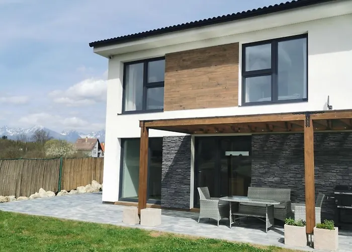 아파트 2 V Dome Lucna